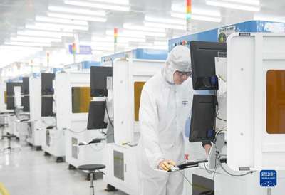 強信心·開新局｜靠譜服務、技術推銷、標準開路——一家光通信企業的“出海秘籍”