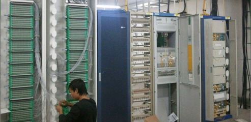 光通信設(shè)備選購指南 供應(yīng)1分32光分路器箱廠家與報價解析